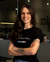 Iara Picolo - COO