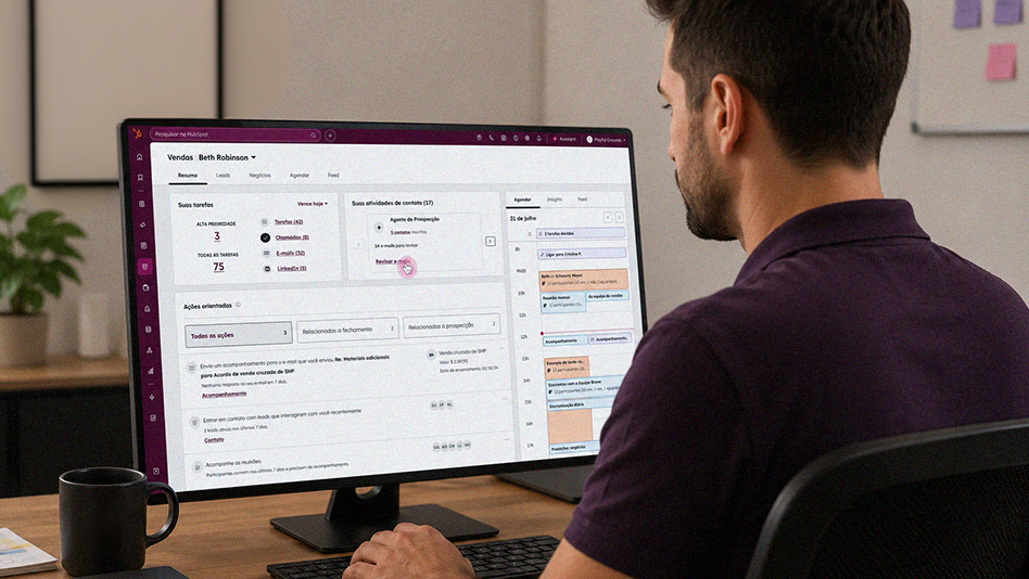 Imagem de um vendedor utilizando as ferramentas do HubSpot 